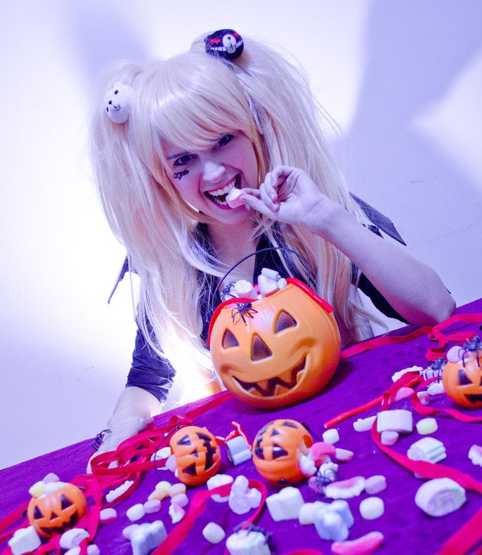 chellehalloweensept20th2014-0082